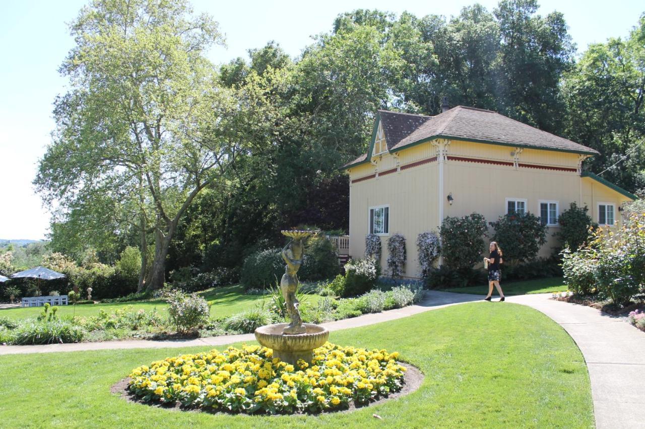 Madrona Manor Hotel Healdsburg Eksteriør billede
